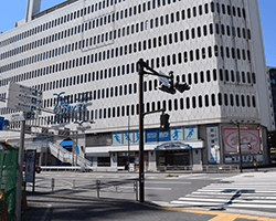 JR桜木町駅からワンストップビジネスセンター横浜桜木町へのアクセス